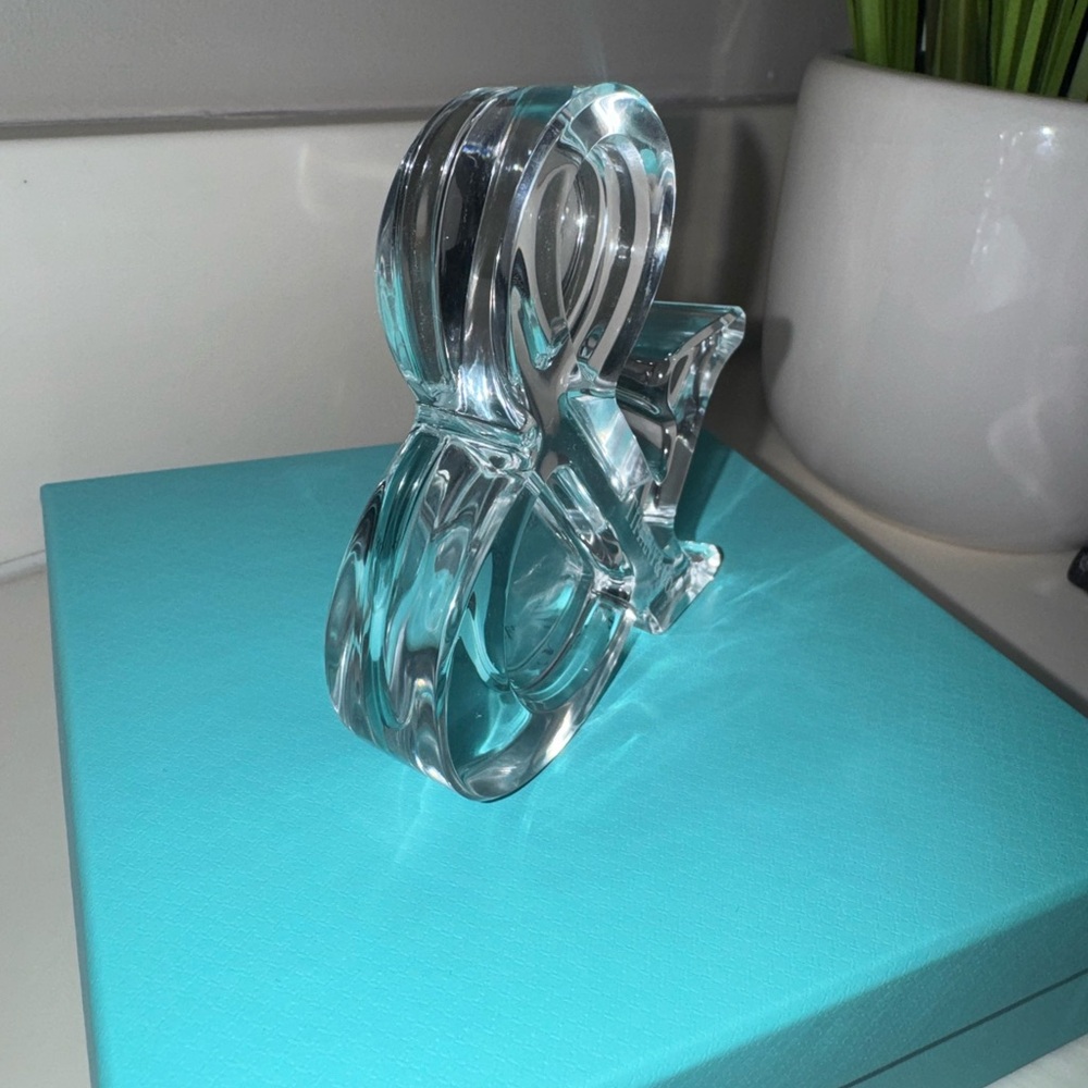 Crystal Tiffany & Co. Ampersand Decorative Accent Paperweight